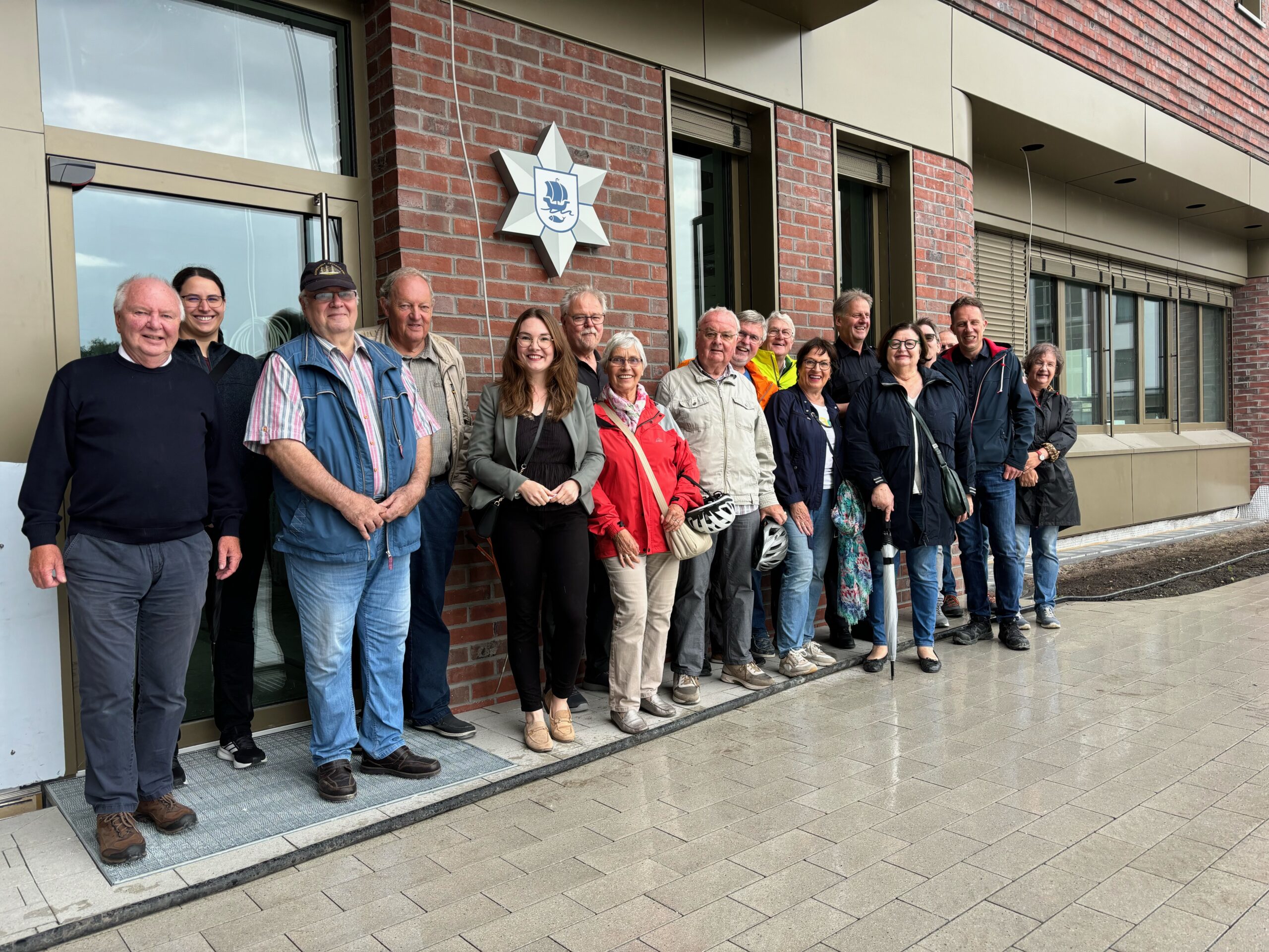 SPD Bremerhaven besucht neues Polizeirevier in Geestemünde