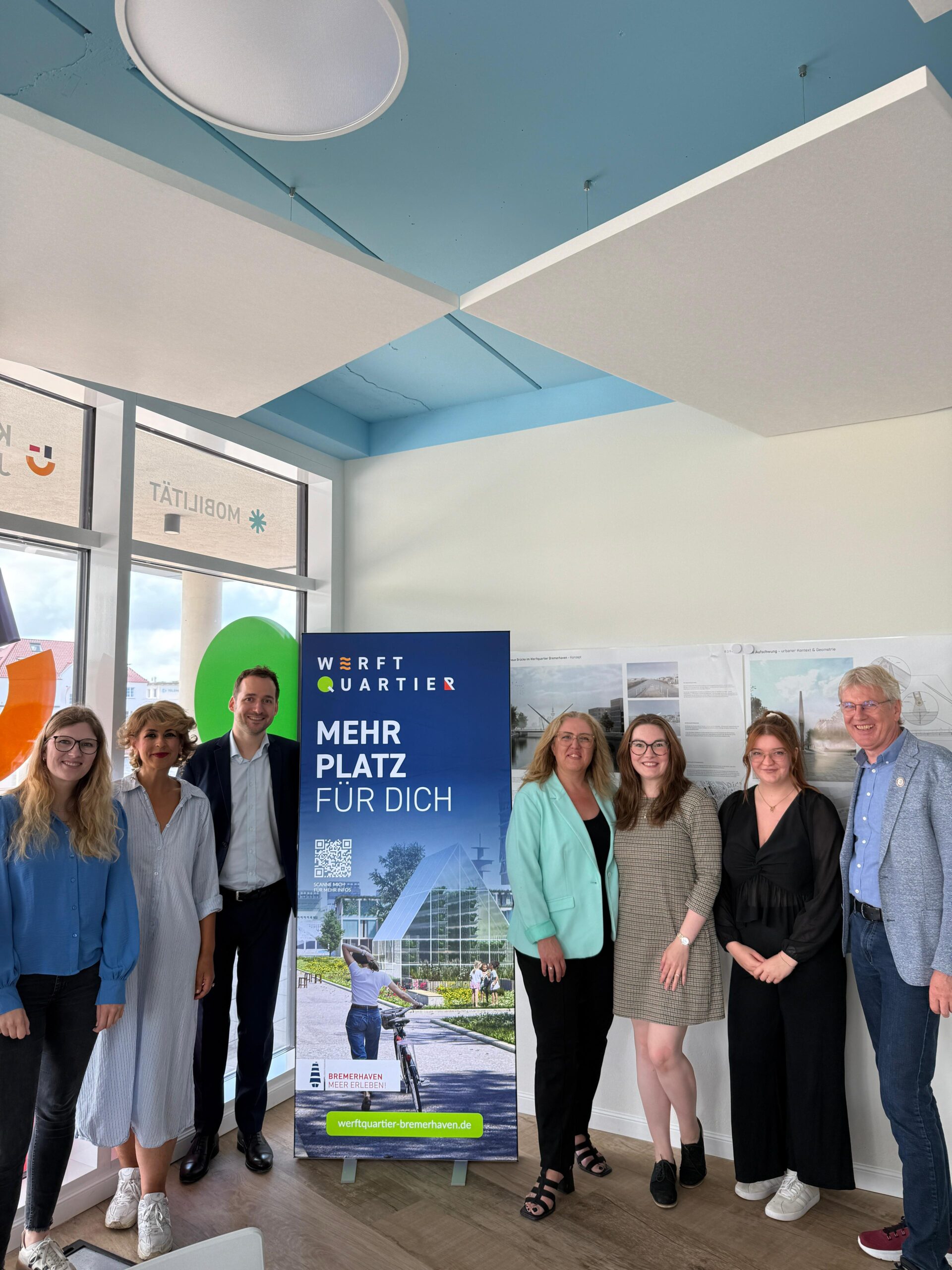Besuch der Bremerhavener Bürgerschaftsabgeordneten im Werftquartier Bremerhaven